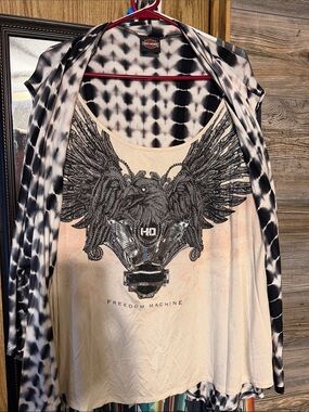 Harley-Davidson Freedom Machine Winged Engine Graphic Tank with Tie-Dye Cardigan